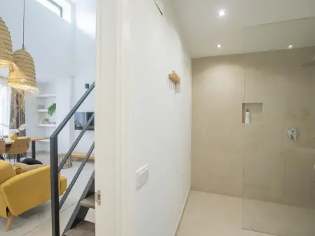 Appartement Loft Duplex au Centre de Málaga, 3 Chambres, Plage et Commodités à Proximité - Photo 8