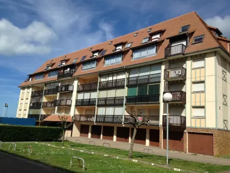 Appartement 2 pièces balcon sud à 50 m de la plage : photo 13