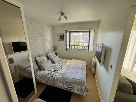 Appartement 2 pièces rénové 2025, loggia vue mer à Villers-sur-Mer : photo 7