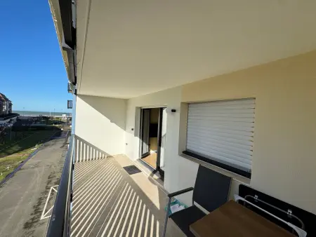 Appartement 2 pièces rénové 2025, loggia vue mer à Villers-sur-Mer : photo 9