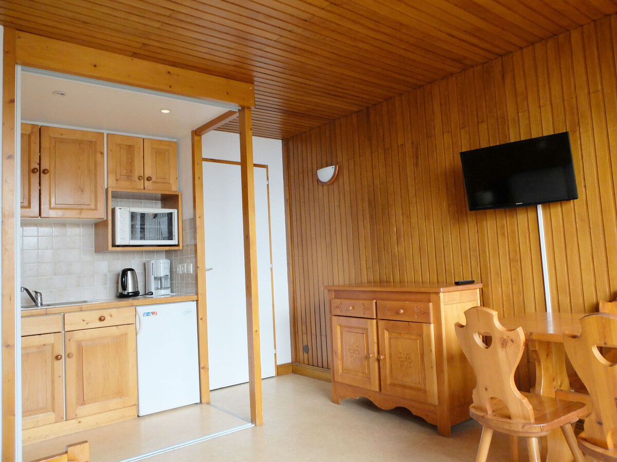 Studio cabine 31m² face au front de neige, balcon sud - Photo 10