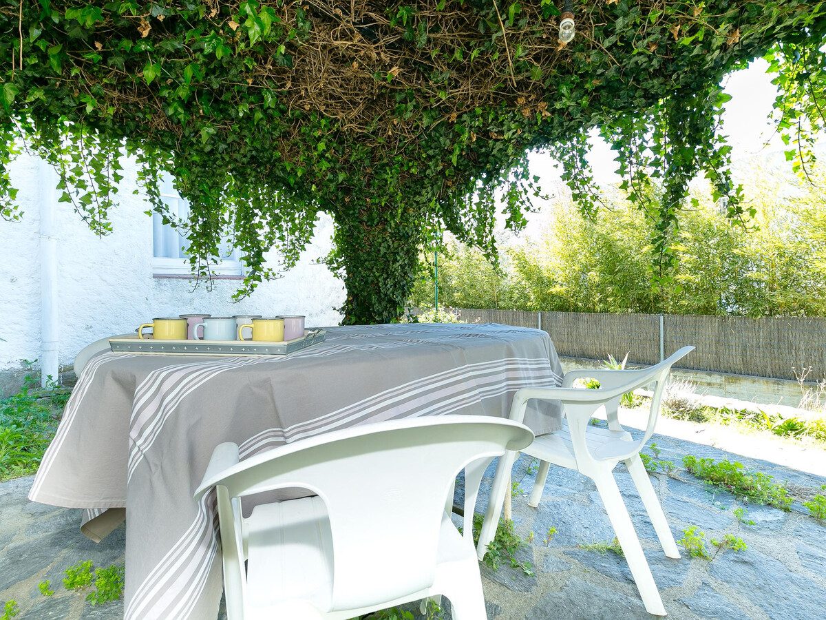 Appartement 4 chambres à Roses, jardin et barbecue - Photo 21