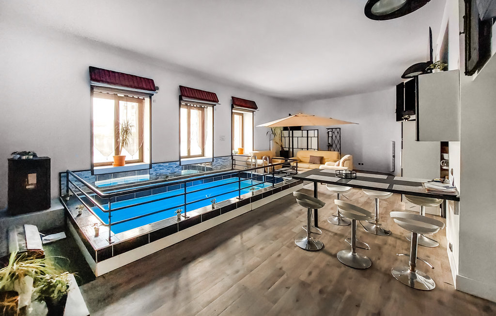 Appartement 8 pers. avec piscine intérieure à Saint-Bonnet-le-Château - Photo 3