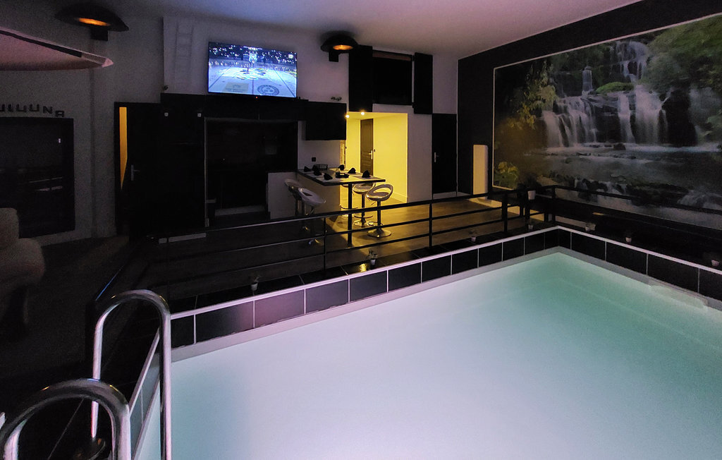 Appartement 8 pers. avec piscine intérieure à Saint-Bonnet-le-Château - Photo 11