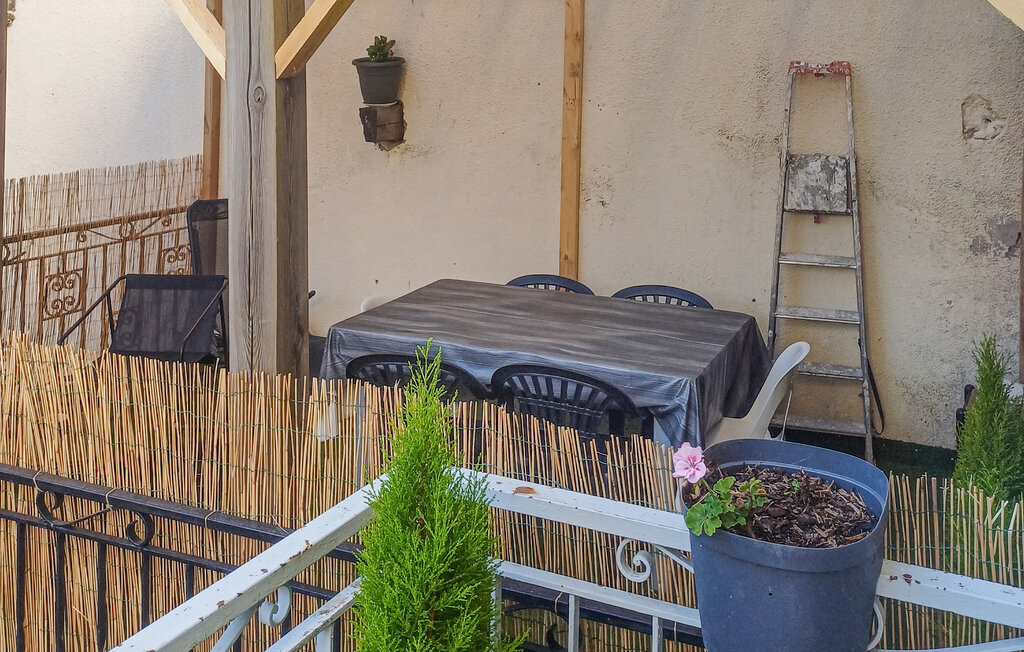 Appartement 8 pers. avec piscine intérieure à Saint-Bonnet-le-Château - Photo 14