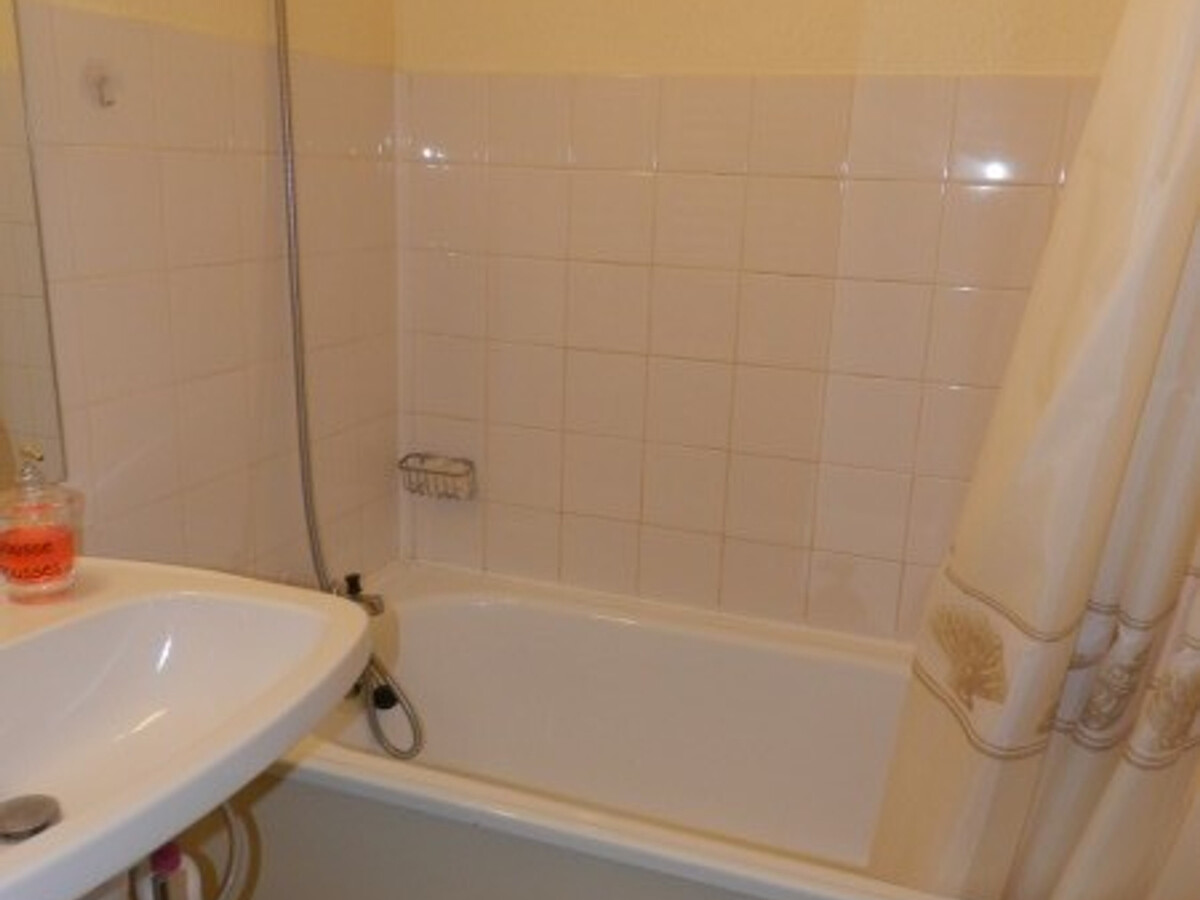 Studio cabine 24m² au pied des pistes au Pleynet - Photo 4