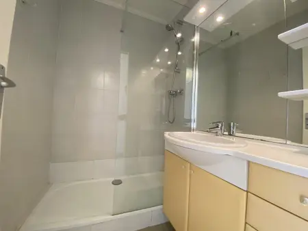 Duplex F3 en bord de plage, 6 personnes à Carnon - Photo 7