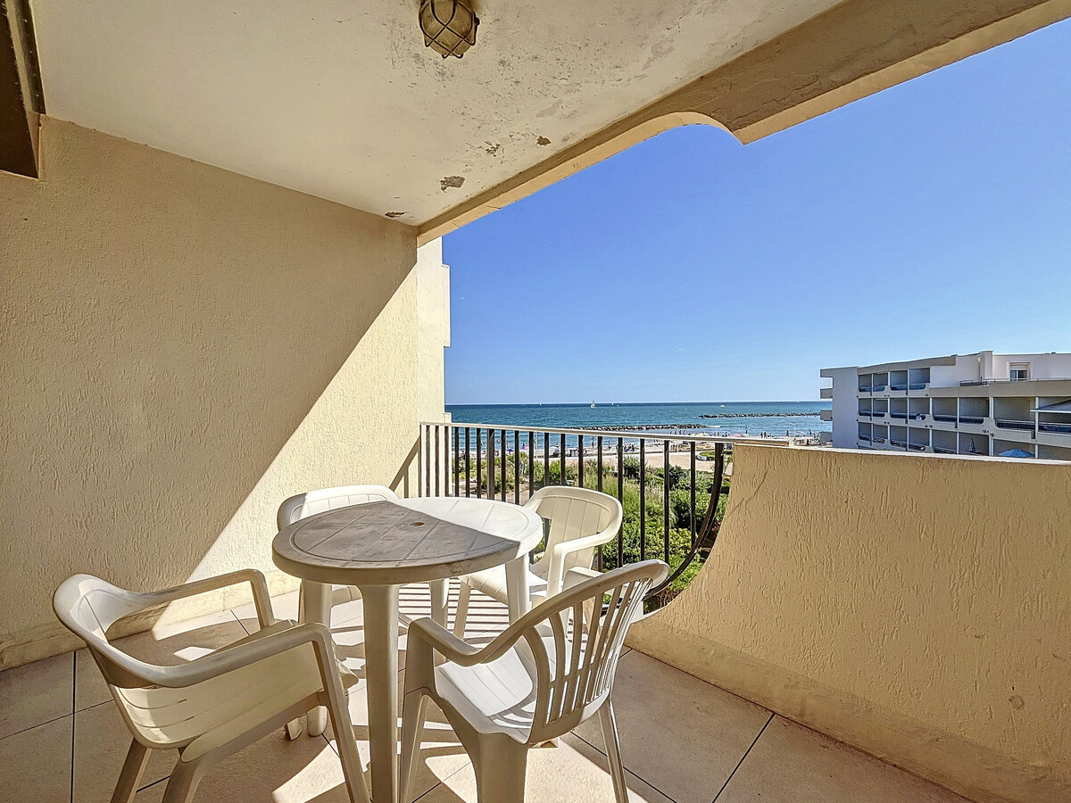 Studio cabine 4 personnes avec terrasse vue mer à Palavas - Photo 2