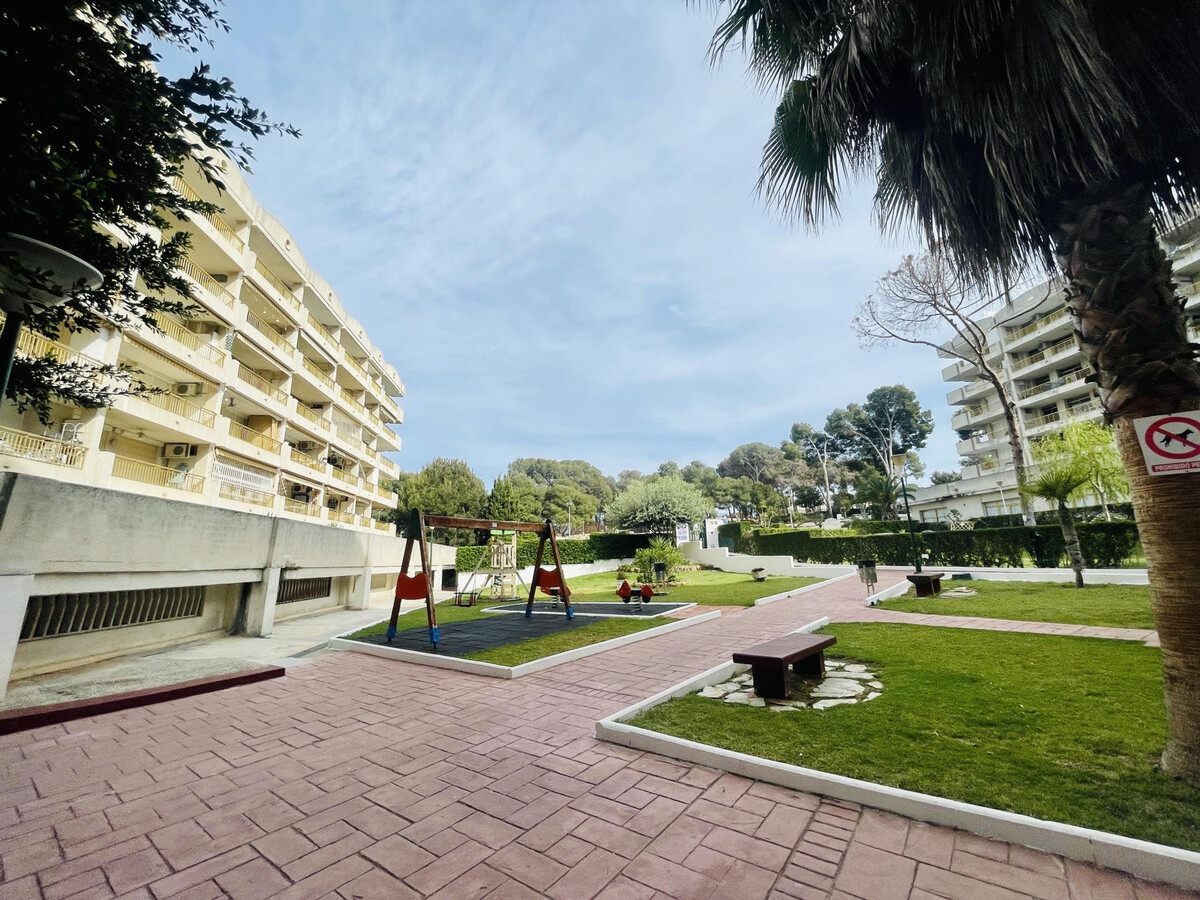 Studio Cataluña 92 avec terrasse vue ville à Salou - Photo 2