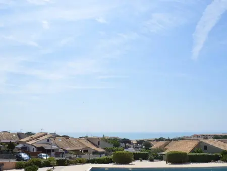 Location appartement à Fleury Saint Pierre la Mer, Appt familial avec piscine, parking à 700m de la plage