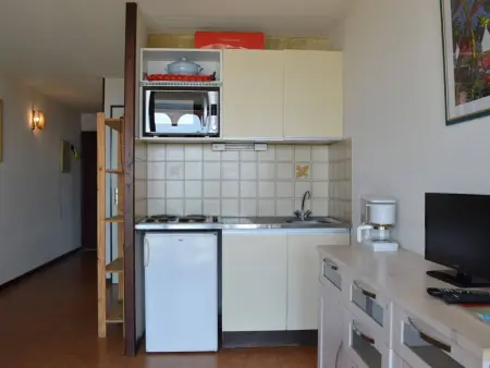 Appt 4 pers. avec piscine et parking, 700m plage : photo 11