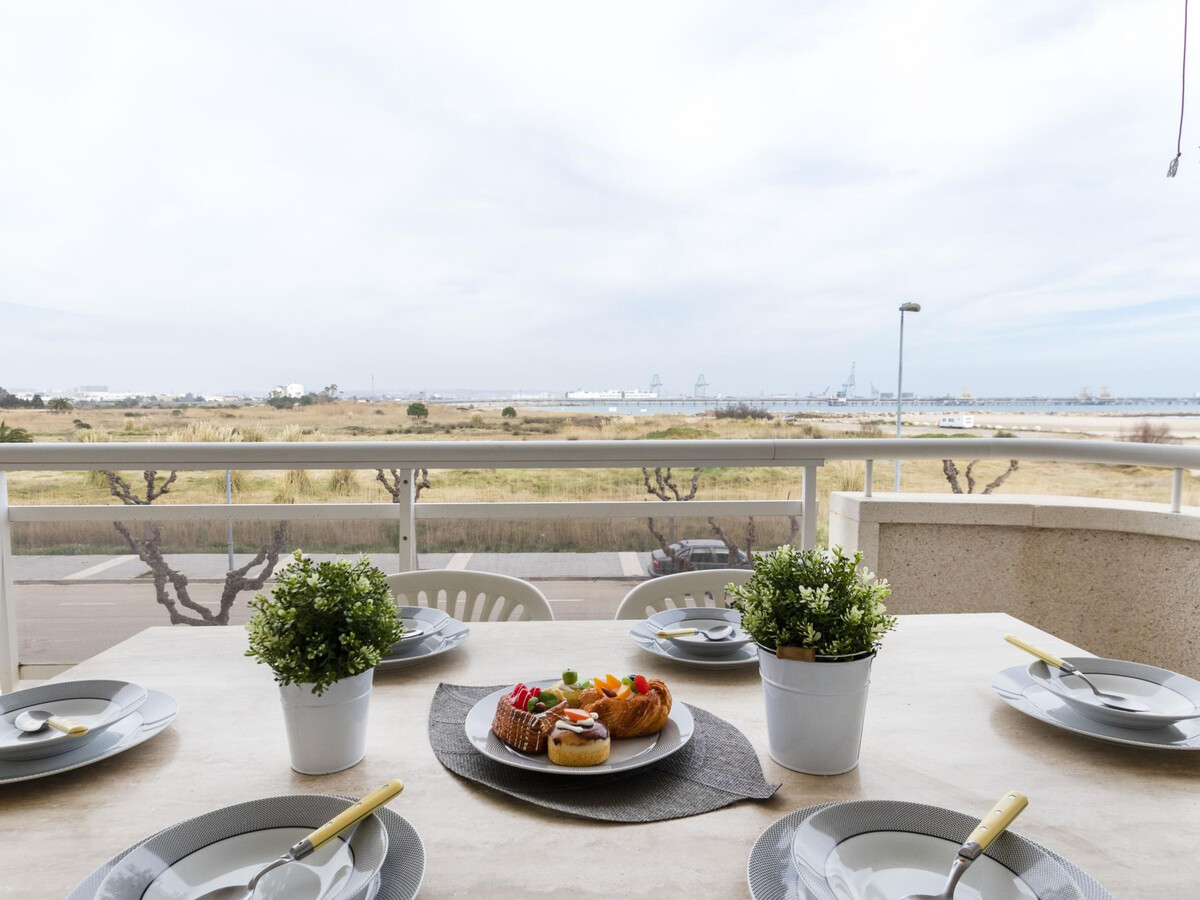 Appartement bord de mer avec piscine et aires de jeux - Photo 1