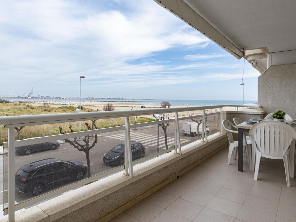 Appartement bord de mer avec piscine et aires de jeux - Photo 2