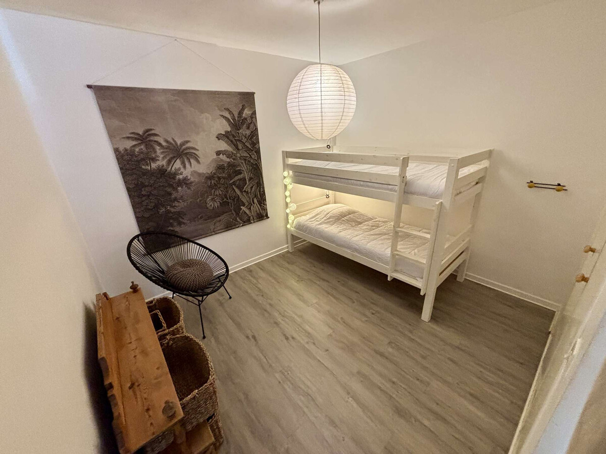 Appartement T2 terrasse et parking à 250m de la plage - Photo 9