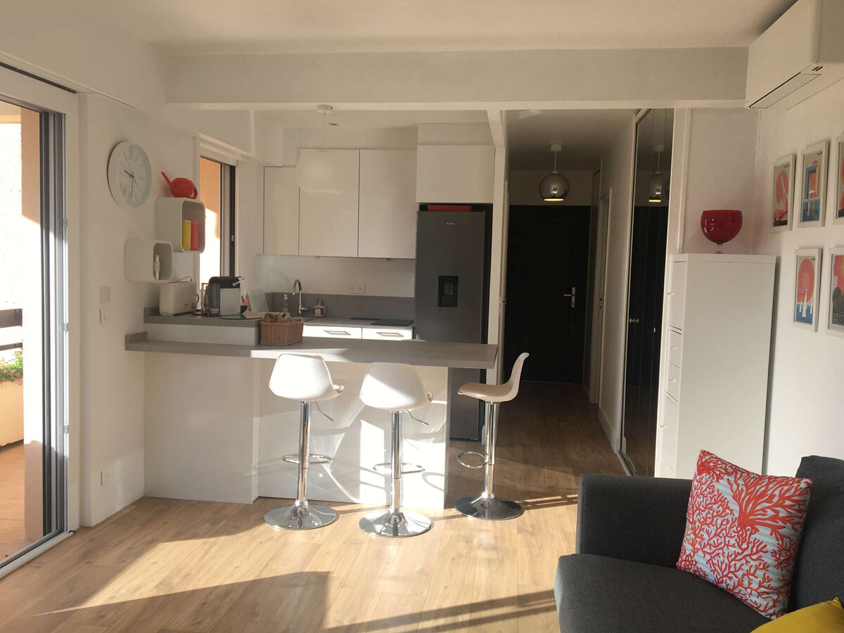 Appartement 2 pièces climatisé, accès direct plage au Lavandou - Photo 8