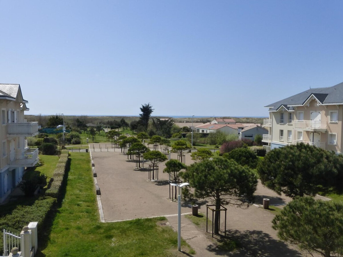 Appartement 3 pièces balcon à 700m de la plage - Photo 2