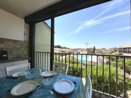 Location appartement à Gruissan, Studio Cabine Avec Piscine & Parking - Gruissan
