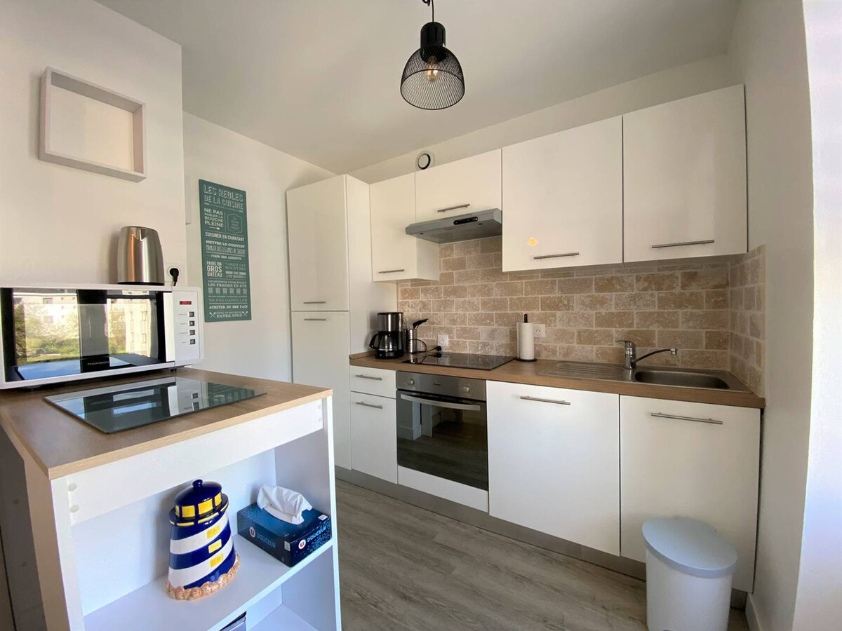 Appartement rénové 5 personnes, balcon sud à Perros-Guirec - Photo 3