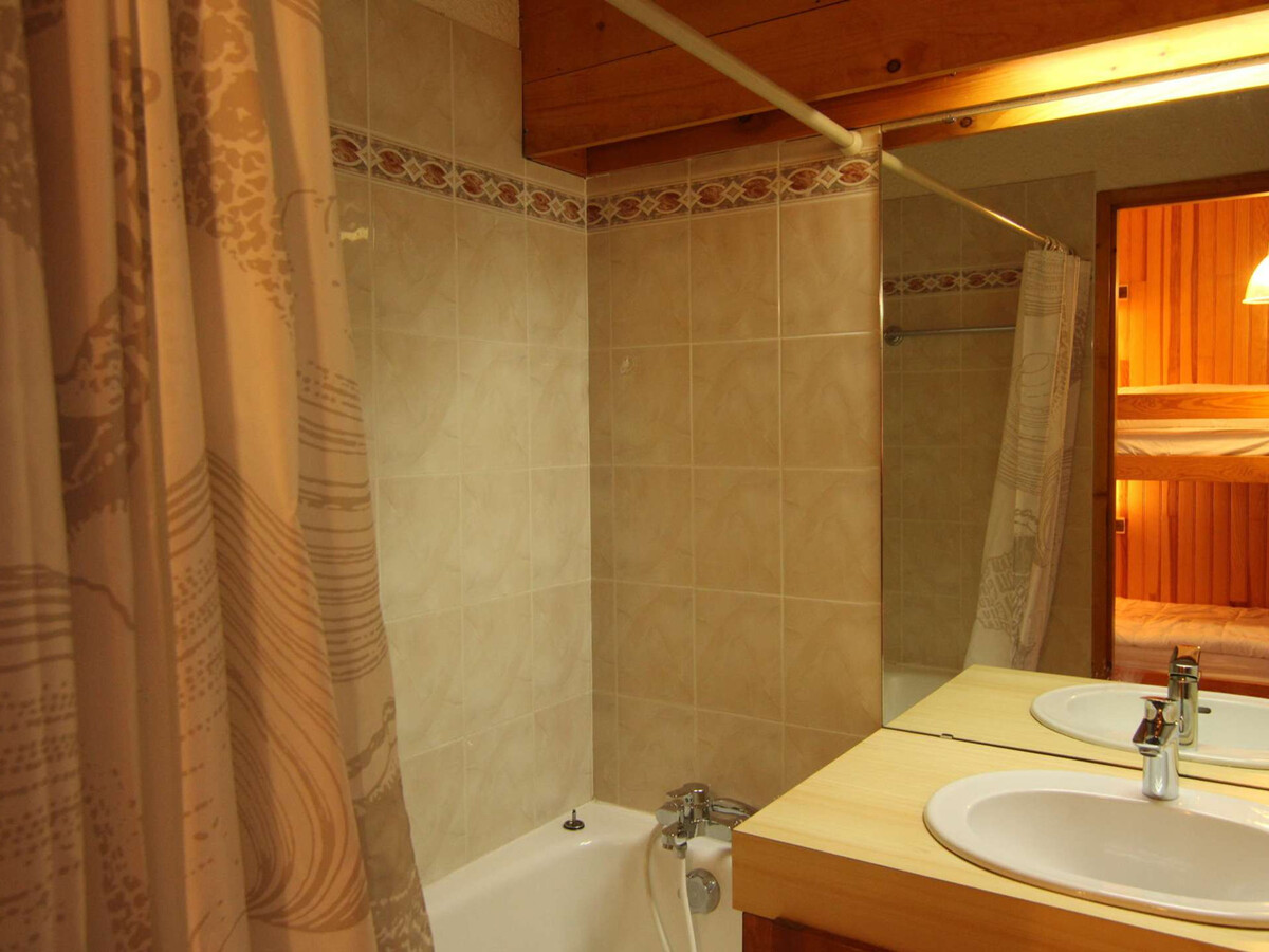Studio cabine 4 pers. aux Saisies, balcon sud - Photo 5