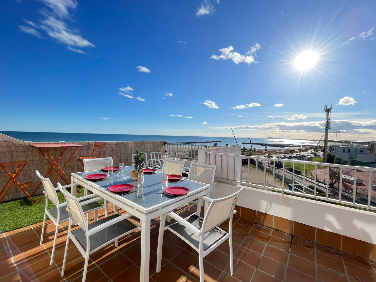 T3 dernier étage, terrasse 28 m², vue mer à Sète - Photo 4
