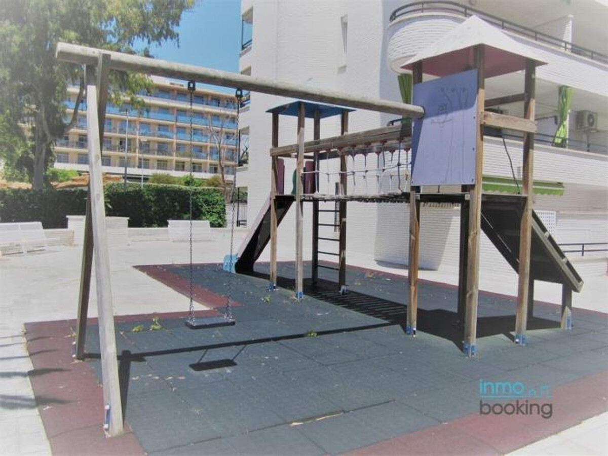 Appartement 2 chambres centre Salou, piscine et plage - Photo 12