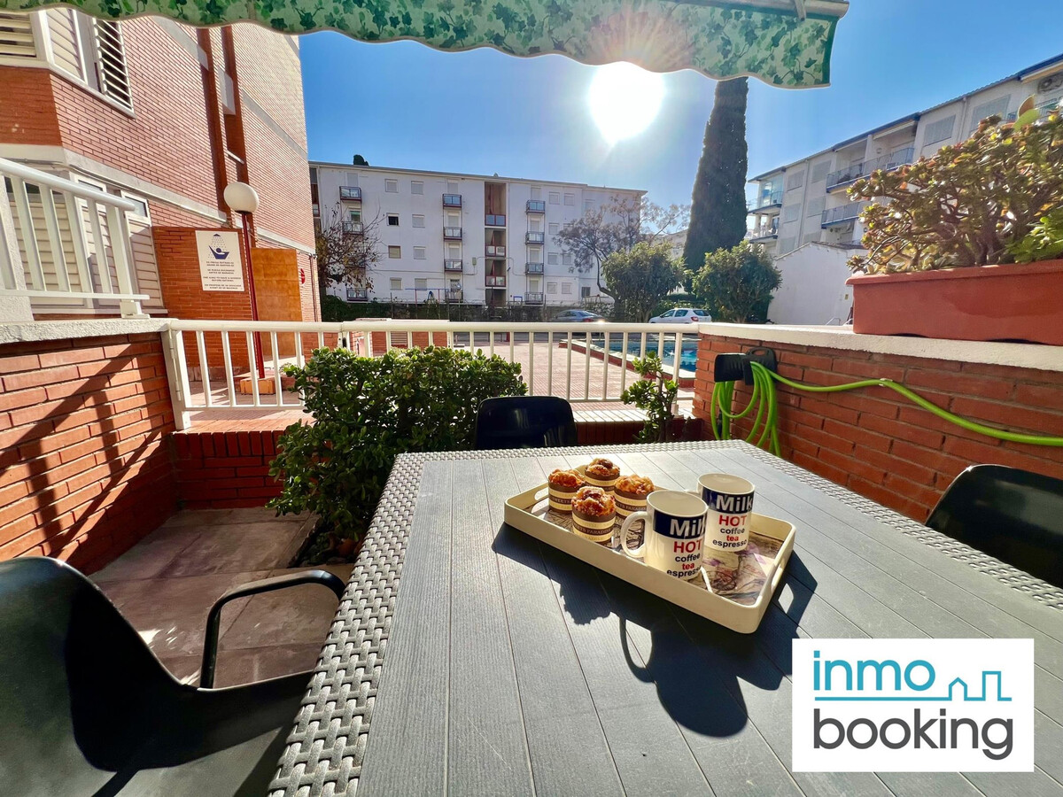 Appartement climatisé avec terrasse piscine à Salou - Photo 1