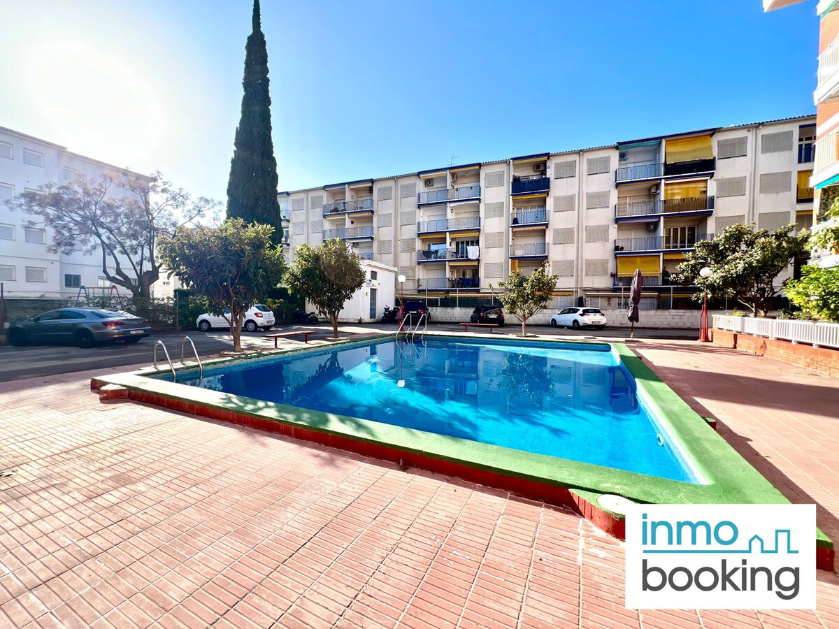 Appartement climatisé avec terrasse piscine à Salou - Photo 2