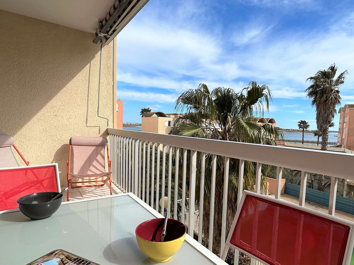 Appartement 2 pièces Gruissan, terrasse vue mer et piscine - Photo 2