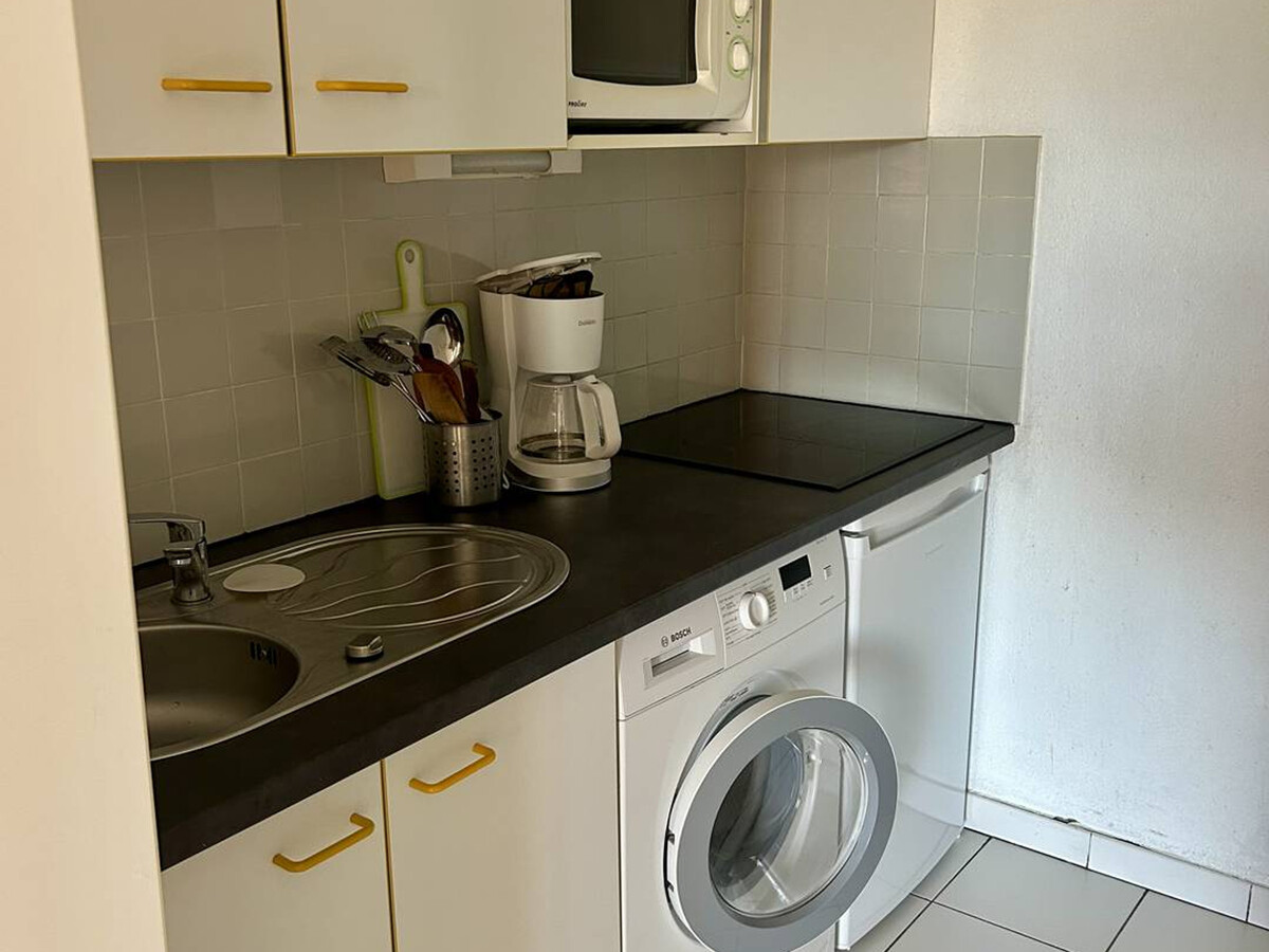 Studio cabine 4 pers. face au port – parking privé - Photo 2