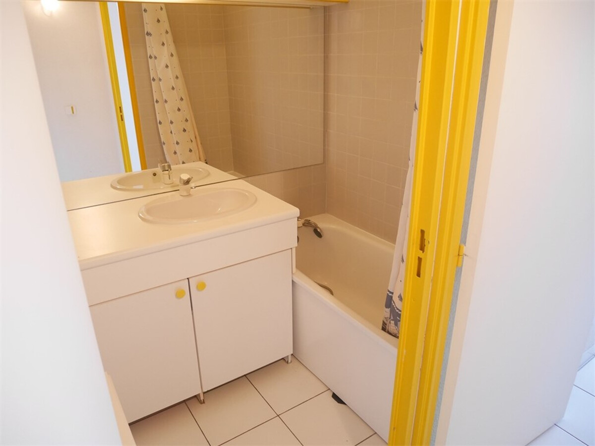 Studio cabine 4 pers. face au port – parking privé - Photo 7