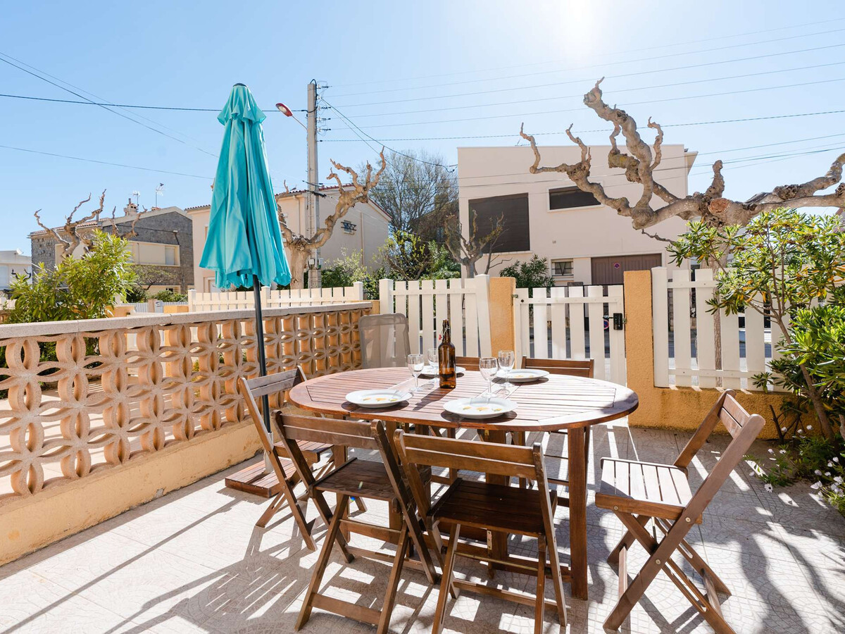 T2 climatisé rez-de-chaussée, terrasse sud, 200m plage - Photo 14