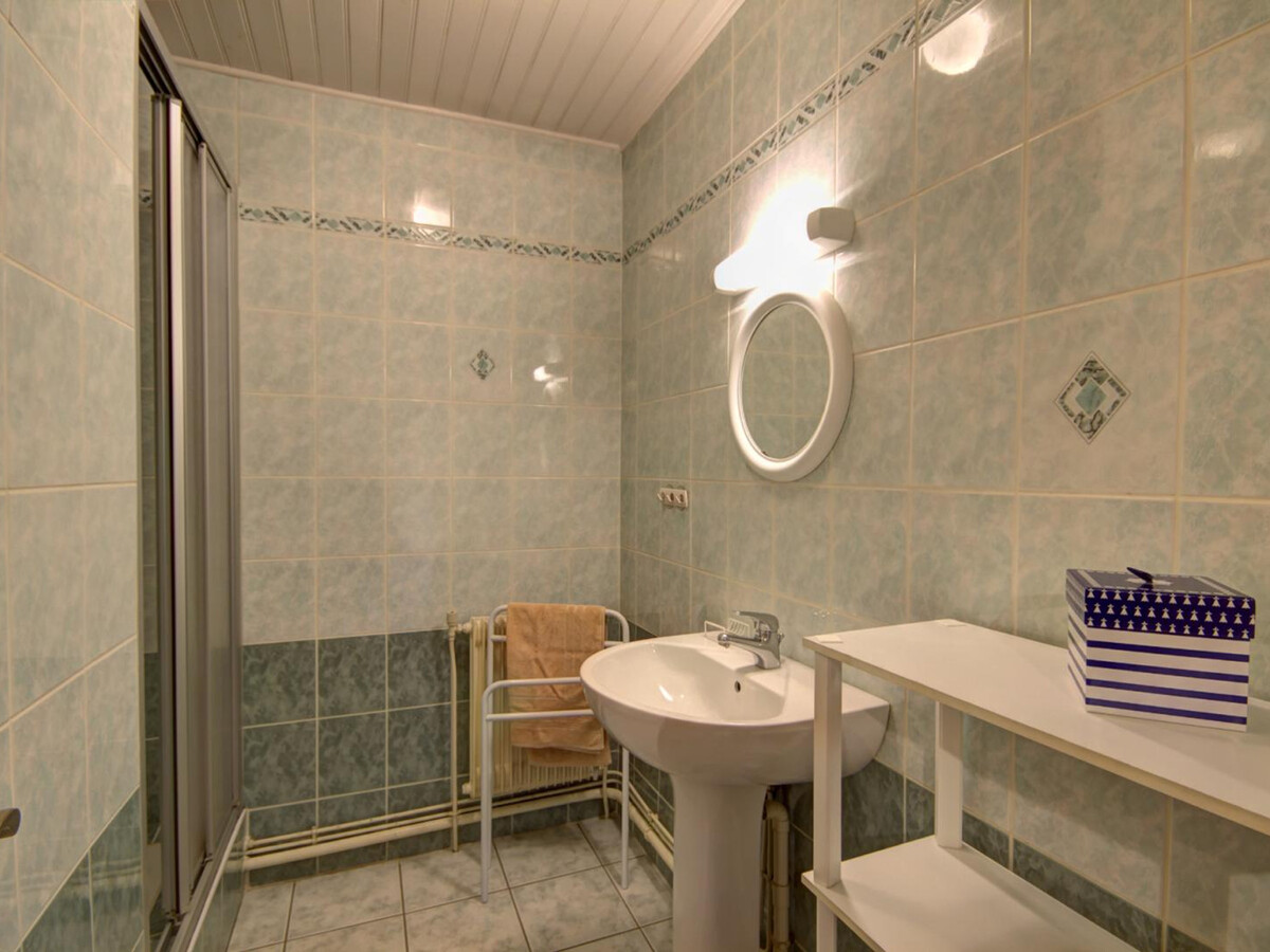 Gîte Chorand en forêt du Pilat : 6 pers., cheminée, terrasse - Photo 7