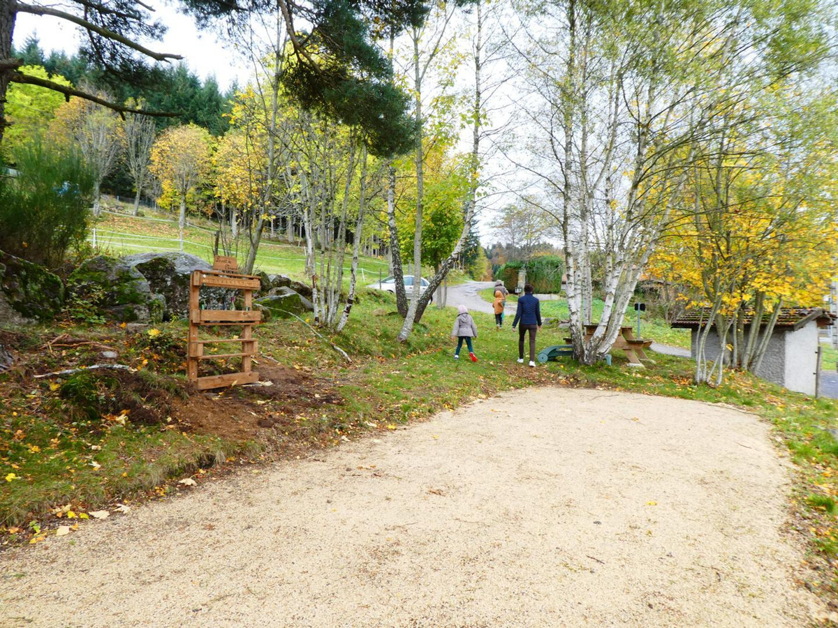 Gîte Chorand en forêt du Pilat : 6 pers., cheminée, terrasse - Photo 29