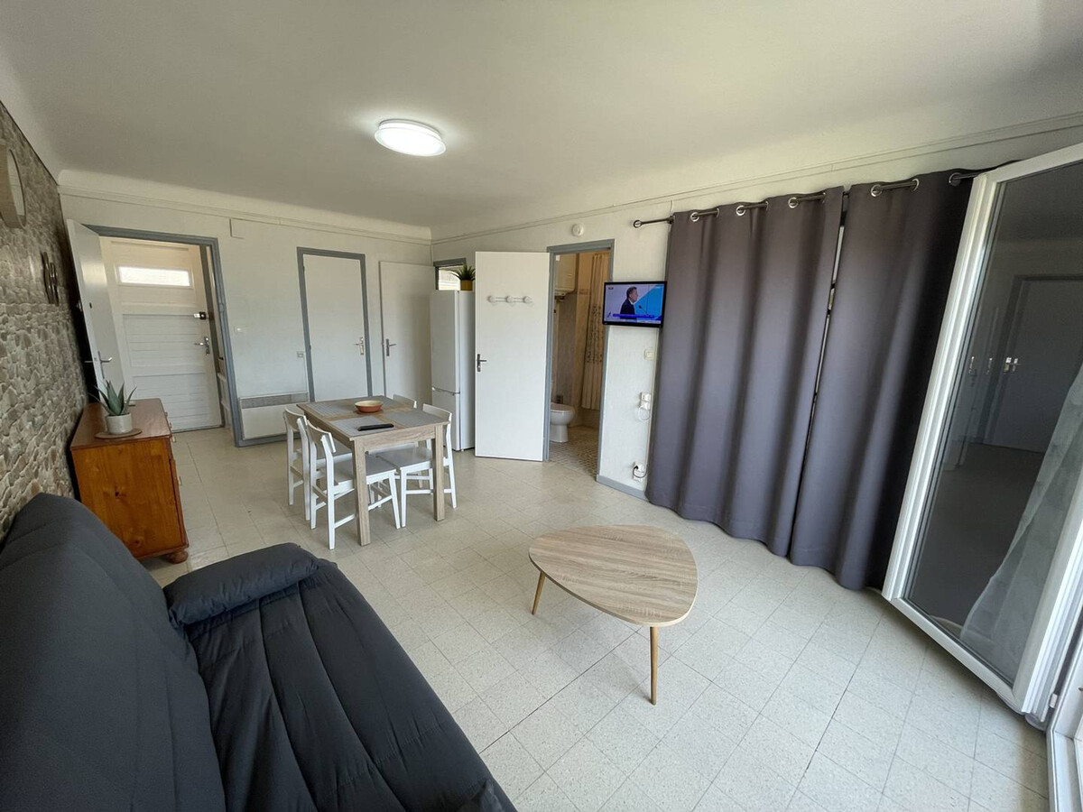 Studio vue mer avec balcon à Saint-Cyprien - Photo 8