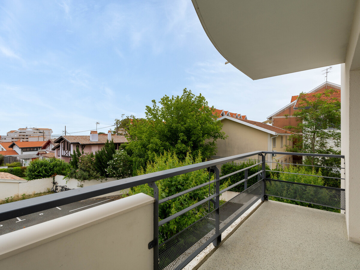 T2 Arcachon avec terrasse vue Bassin et parking privé - Photo 12