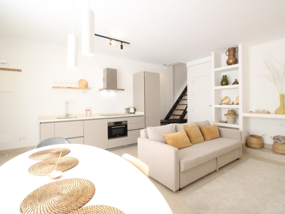 Duplex moderne 1 chambre, plage Huelin à 5 min - Photo 1