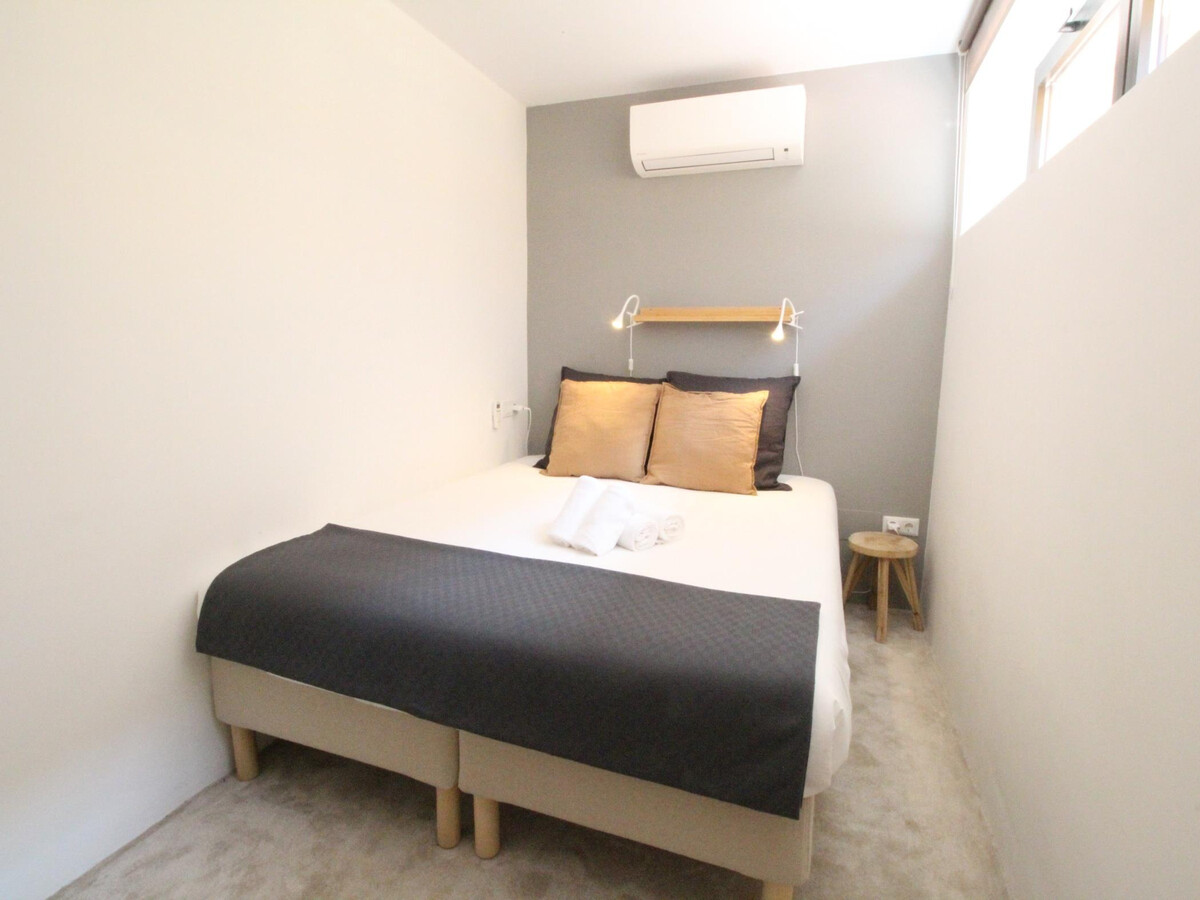 Duplex moderne 1 chambre, plage Huelin à 5 min - Photo 11