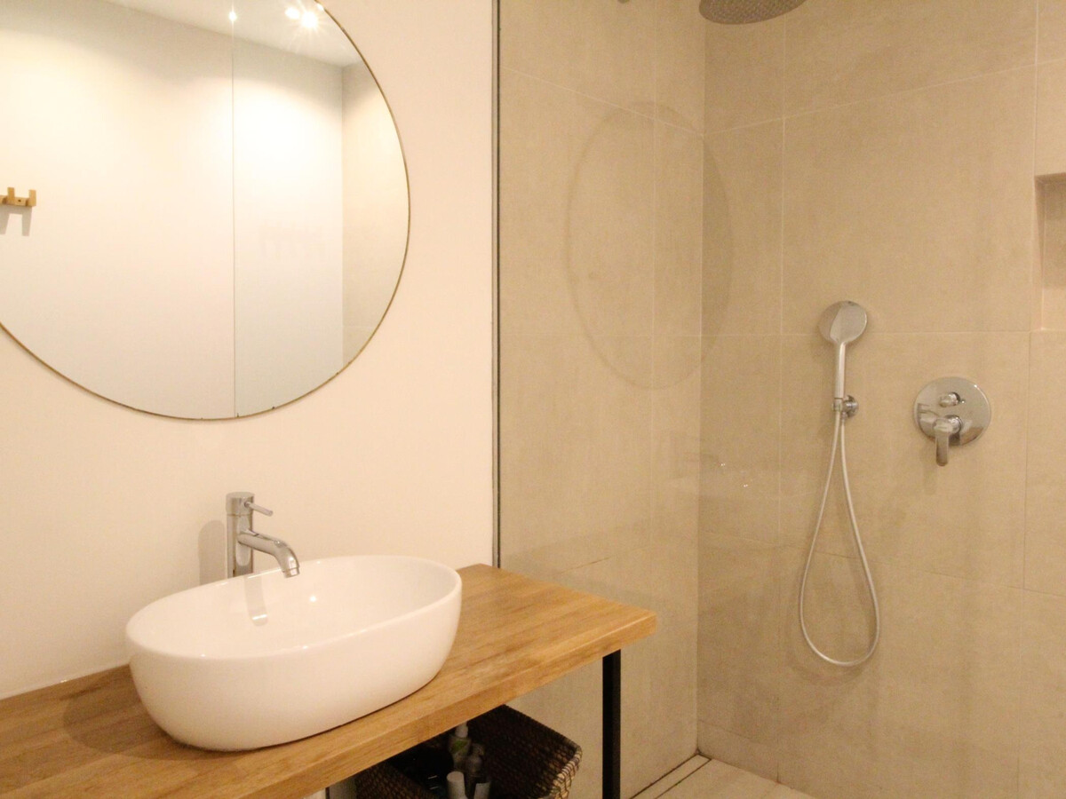 Duplex moderne 1 chambre, plage Huelin à 5 min - Photo 16