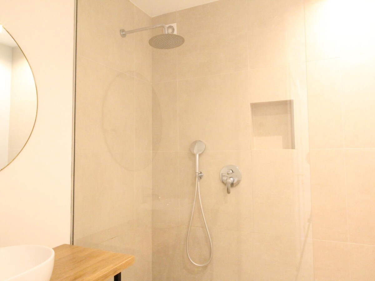 Duplex moderne 1 chambre, plage Huelin à 5 min - Photo 17