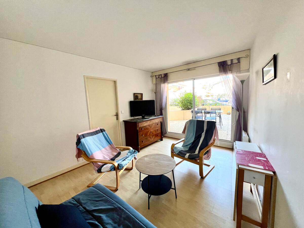 T2 38m² à Arcachon, parking privé, terrasse - Photo 3