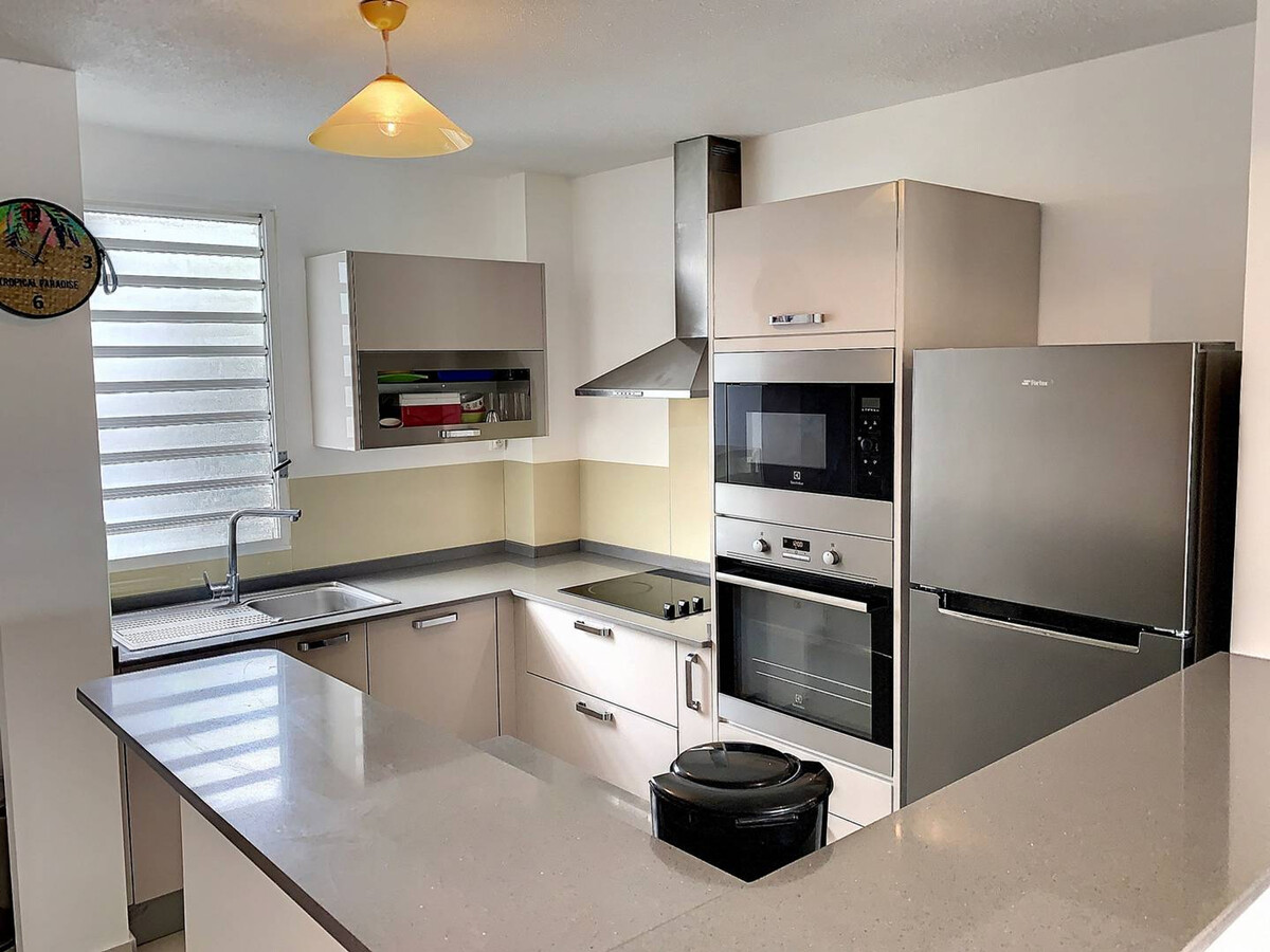 Appartement 2 chambres avec terrasse couverte aux Trois-Îlets - Photo 4