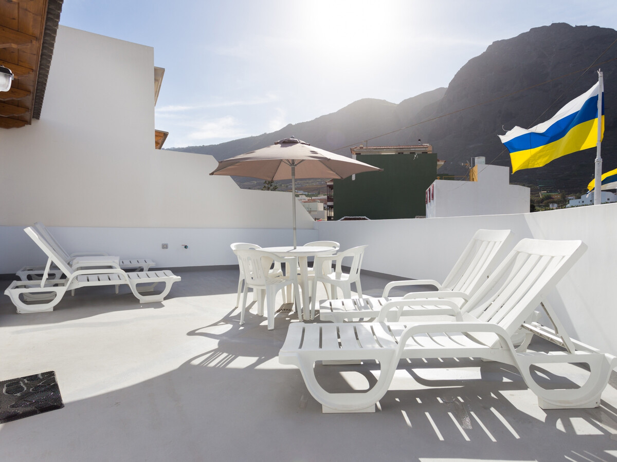 Appartement minimaliste avec terrasse, vue falaise à La Caleta - Photo 4