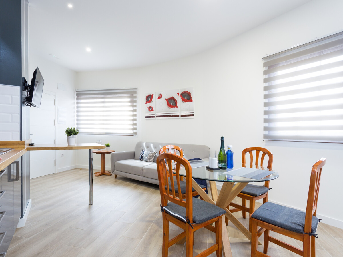 Appartement minimaliste avec terrasse, vue falaise à La Caleta - Photo 5
