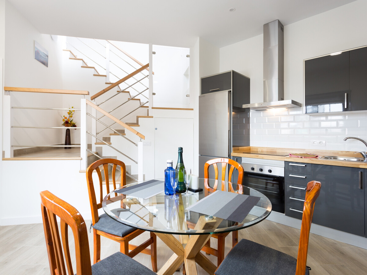 Appartement minimaliste avec terrasse, vue falaise à La Caleta - Photo 7