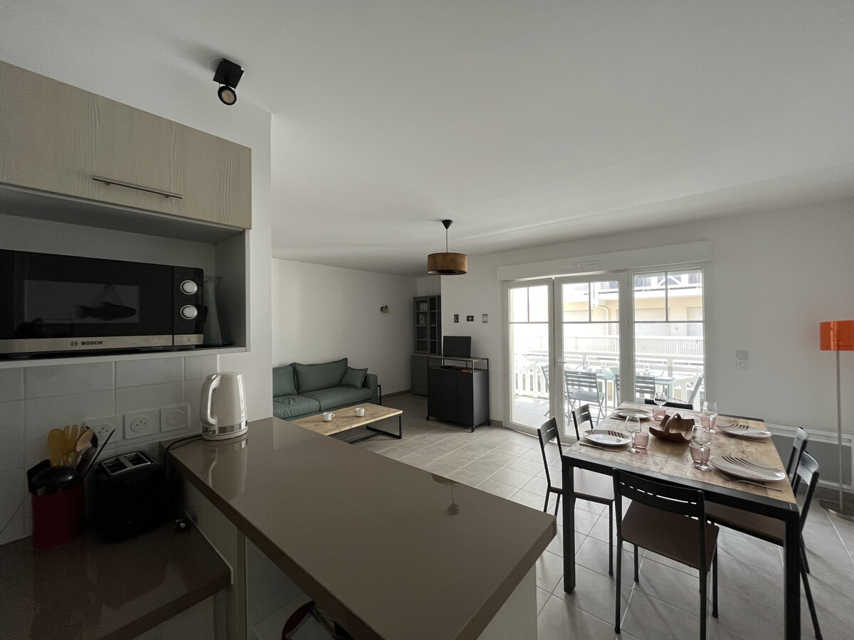 T3 72m² centre-ville Arcachon, terrasse et parking - Photo 9