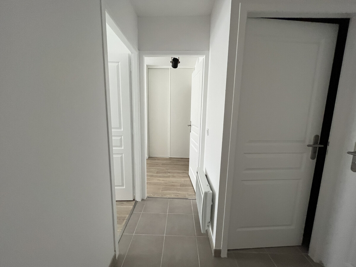 T3 72m² centre-ville Arcachon, terrasse et parking - Photo 18