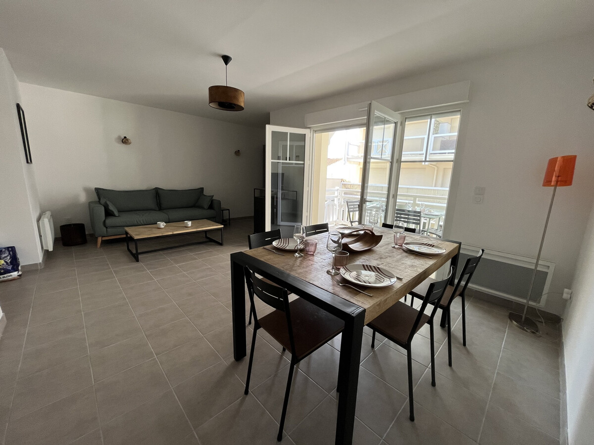 T3 72m² centre-ville Arcachon, terrasse et parking - Photo 20