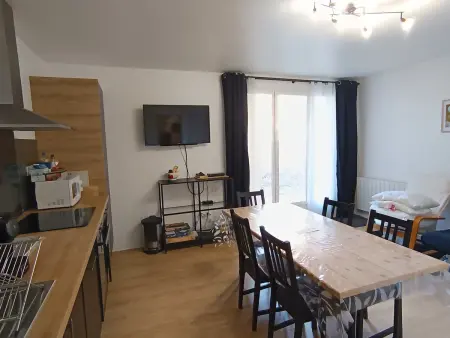 Appartement rénové avec terrasse plein sud-ouest à Montgenèvre : photo 2