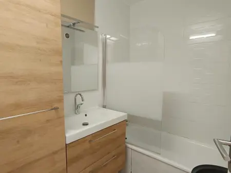 Appartement rénové avec terrasse plein sud-ouest à Montgenèvre : photo 5