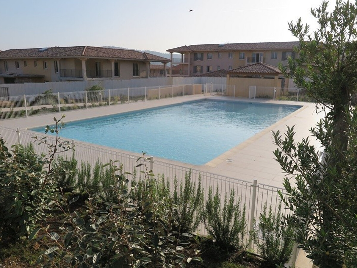 T3 La Croix-Valmer : résidence neuve, piscine, terrasse couverte - Photo 10
